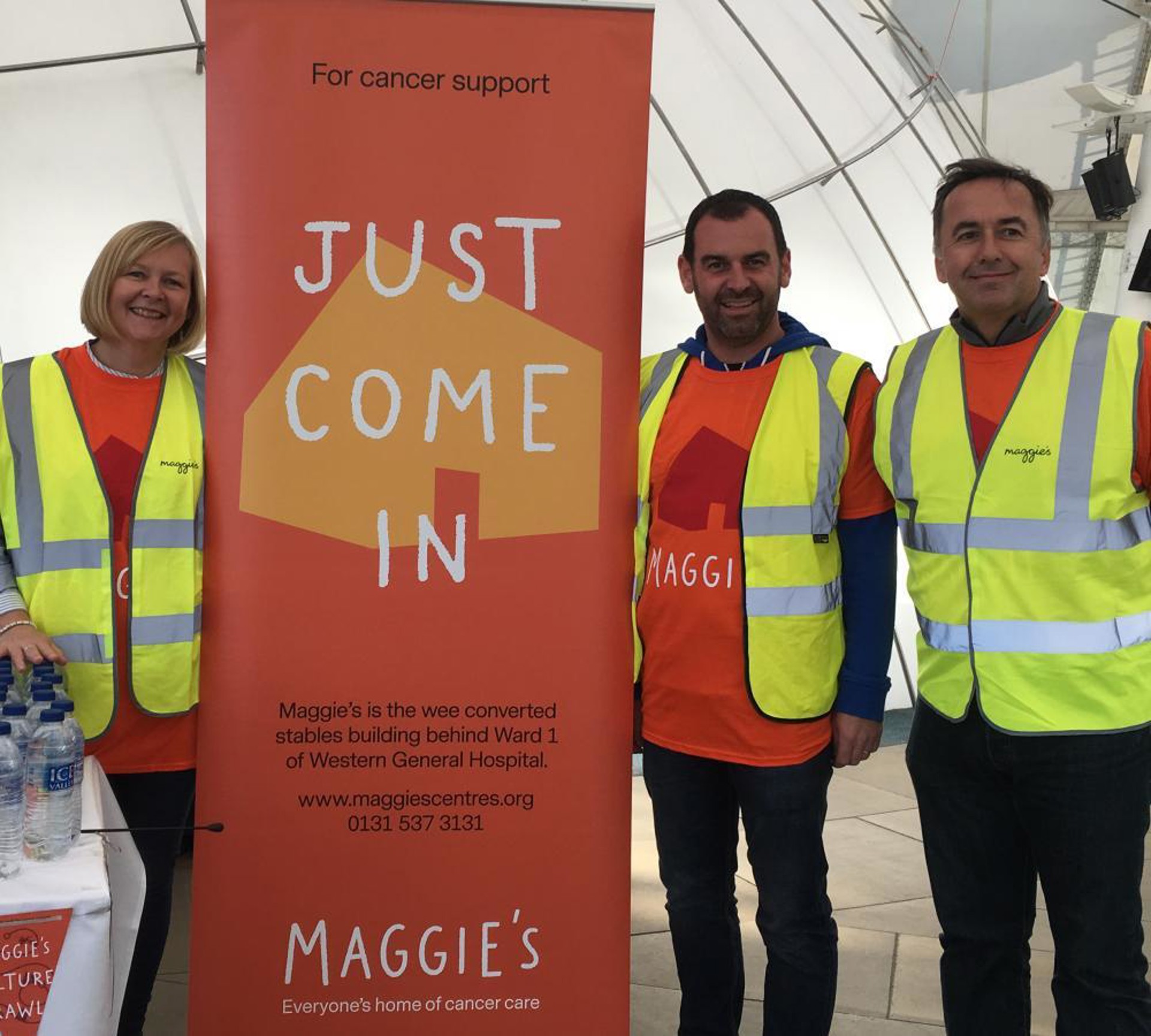 Background image - Maggies Volunteering Crop4